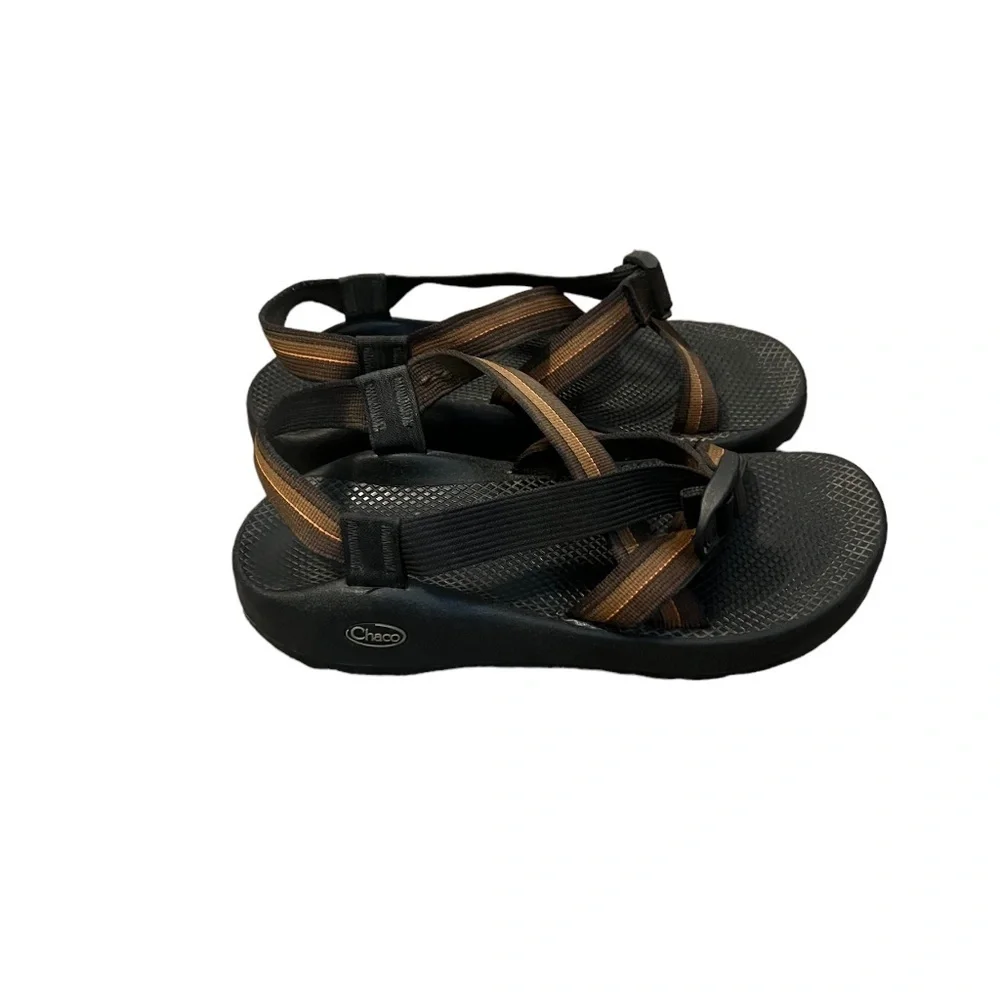 Chaco's Classic Men's Sandals Size 11M Straps Water Hiking Open Toe Flat‎ Shoes